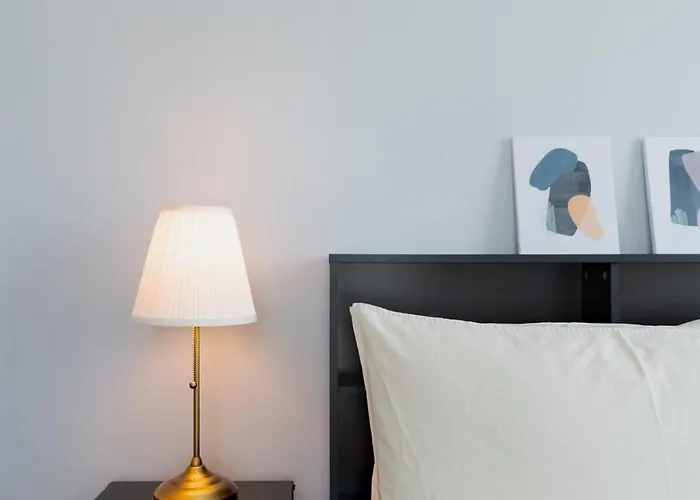 Apartamento Free Parking! Beautiful 2br In Central Makati Manila