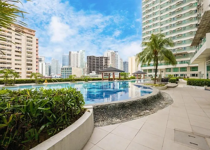 Free Parking! Beautiful 2br In Central Makati