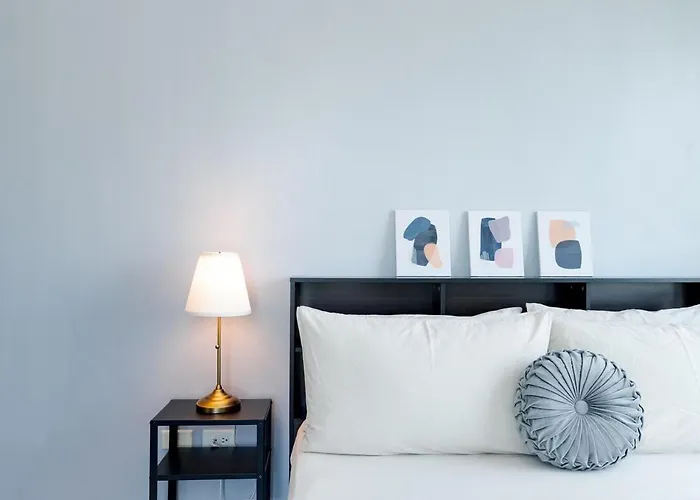 Apartamento Free Parking! Beautiful 2br In Central Makati