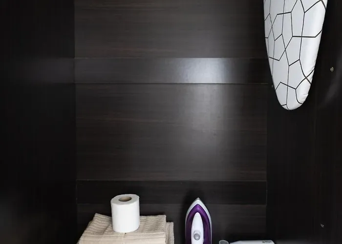 Free Parking! Beautiful 2br In Central Makati Apartamento *