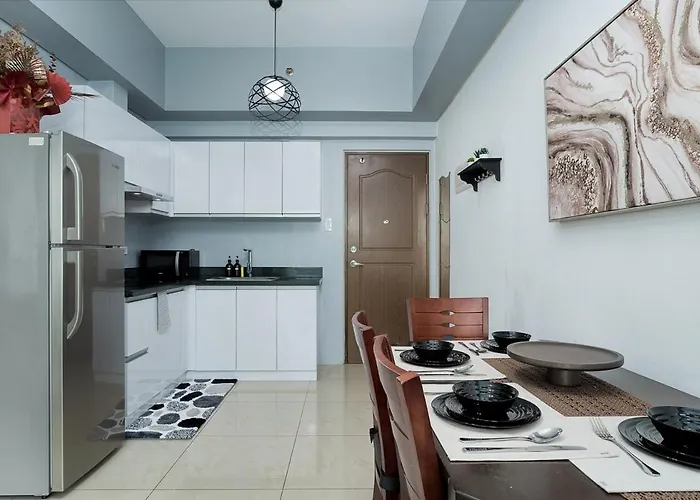 Free Parking! Beautiful 2br In Central Makati Apartamento Manila