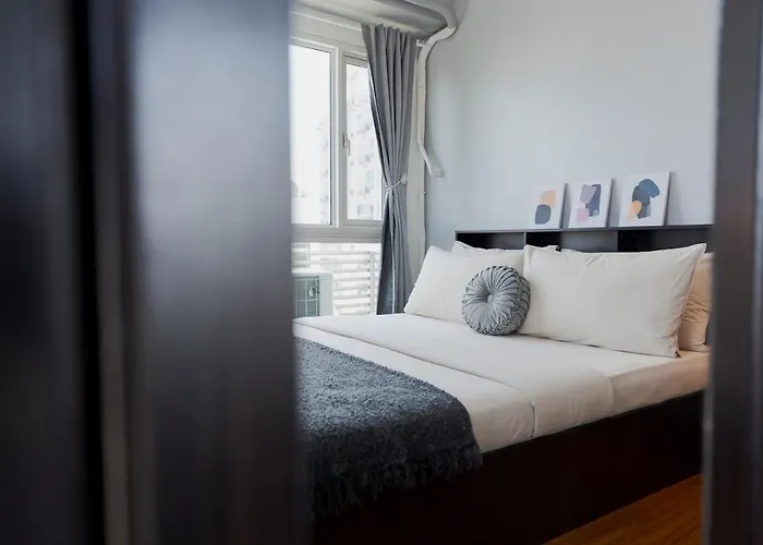 Apartamento Free Parking! Beautiful 2br In Central Makati Manila